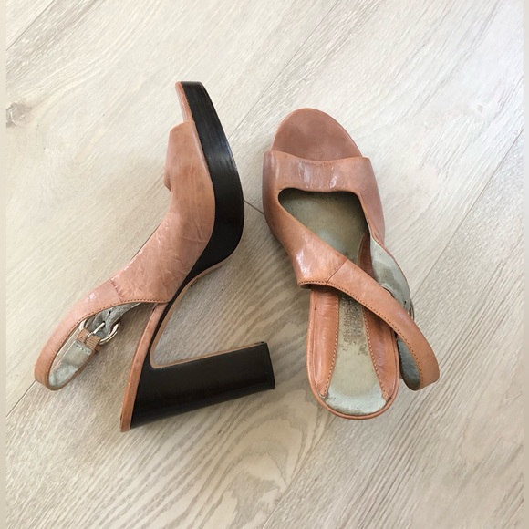 Kenneth Cole Peach Leather Slingback Open Toe Platform Wood Heels - Picture 6 of 16